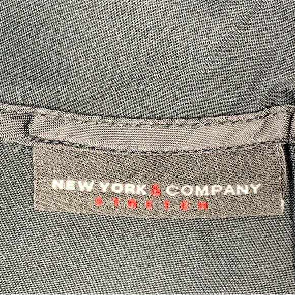 New York & Company Stretch Skirt Black Side Pockets Hidden Zipper on Back Size 2 - Picture 10 of 12